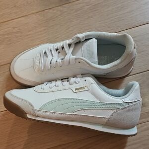 Puma Men’s White & Light Green Low-Top Sneakers